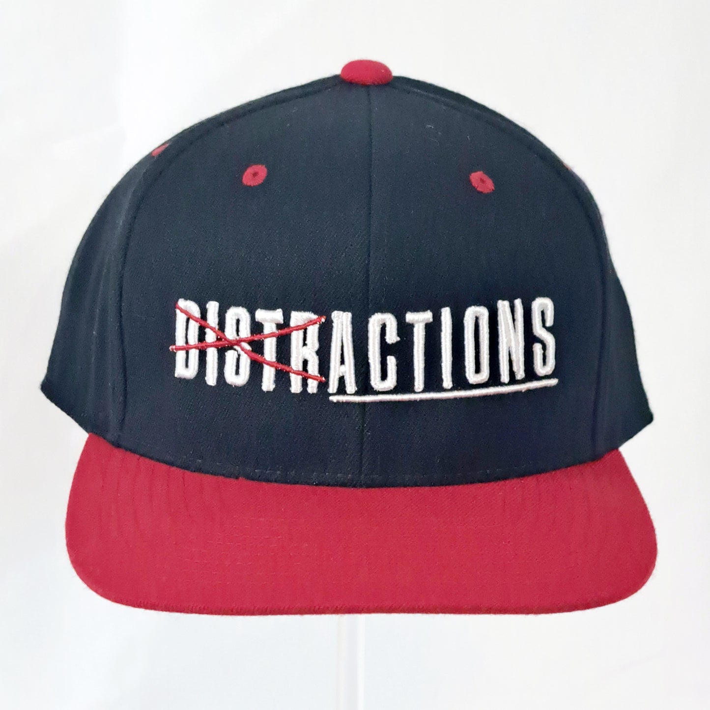 distrACTIONS Snapback